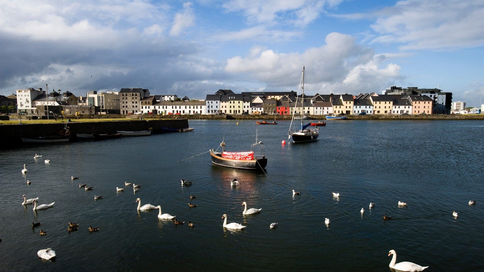 Boats at Galway Harbour_master banner